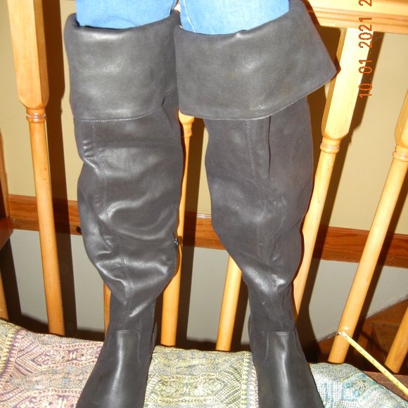 NWOB Boho Chic Classy Over the Knee Wide Calf Boots sz 9.5M (wbt15) - Picture 1 of 13